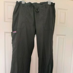 Woman's Scrub Pant